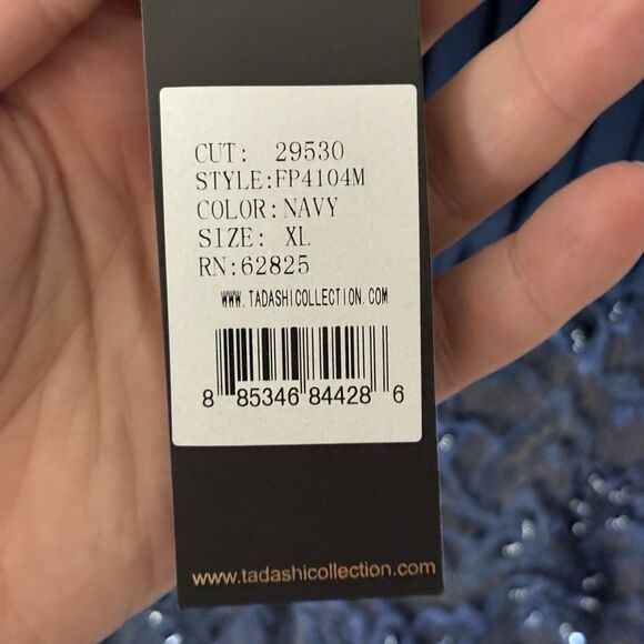 NWT Tadashi Shoji Twist-Drape Dress Long Sleeve Knot Front Sz XL Flattering MOB - Picture 11 of 12